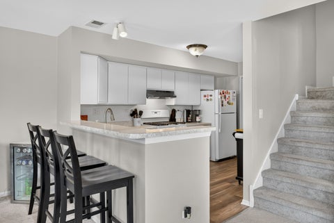 Tiny photo for 176 Birmingham Court #176, Roselle, IL 60172 (MLS # 12714374)