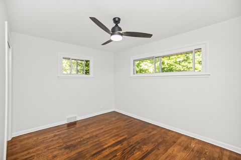 Tiny photo for 1808 Laurel Avenue, Evanston, IL 60201 (MLS # 12483183)