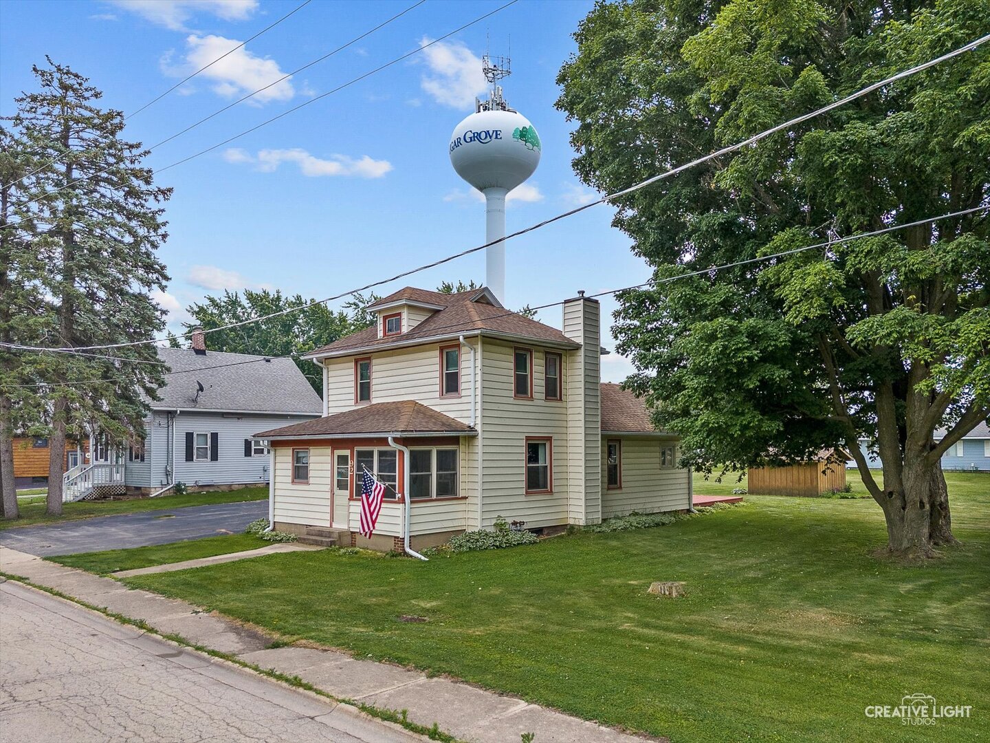 92 Maple Street