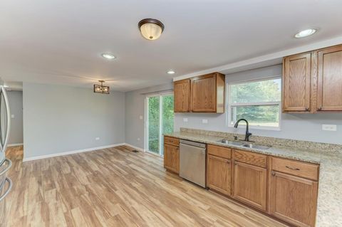 Tiny photo for 1816 Albert Lane, Wilmington, IL 60481 (MLS # 12471592)