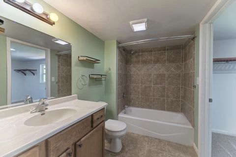 Tiny photo for 1816 Albert Lane, Wilmington, IL 60481 (MLS # 12471592)