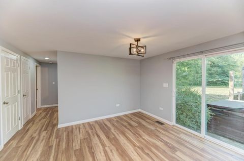 Tiny photo for 1816 Albert Lane, Wilmington, IL 60481 (MLS # 12471592)