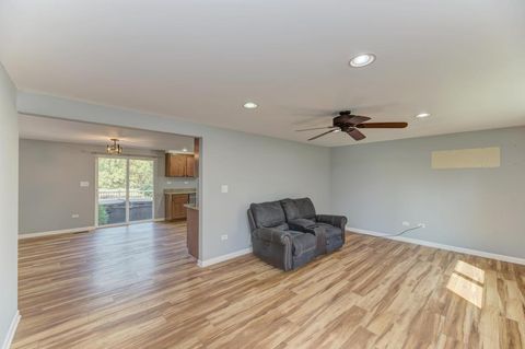 Tiny photo for 1816 Albert Lane, Wilmington, IL 60481 (MLS # 12471592)