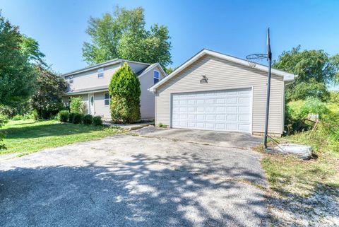 Tiny photo for 1816 Albert Lane, Wilmington, IL 60481 (MLS # 12471592)