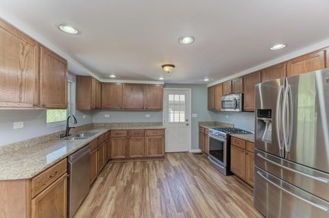 Tiny photo for 1816 Albert Lane, Wilmington, IL 60481 (MLS # 12471592)