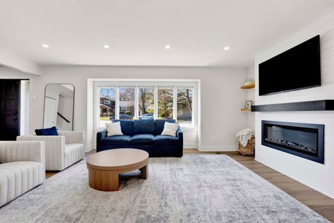 Tiny photo for Westmont, IL 60559 (MLS # 12604071)