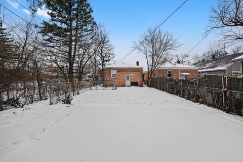 Tiny photo for 15125 Marshfield Avenue S, Harvey, IL 60426 (MLS # 12547236)
