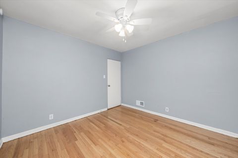 Tiny photo for 15125 Marshfield Avenue S, Harvey, IL 60426 (MLS # 12547236)