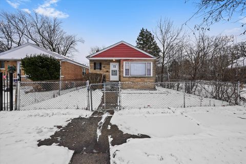 Tiny photo for 15125 Marshfield Avenue S, Harvey, IL 60426 (MLS # 12547236)