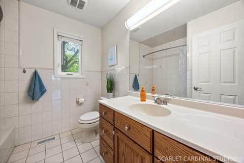 Tiny photo for 1304 Clark Street, North Aurora, IL 60542 (MLS # 12698045)