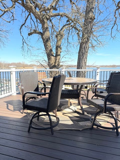 Tiny photo for 5010 Woodrow Avenue, McHenry, IL 60051 (MLS # 12605577)