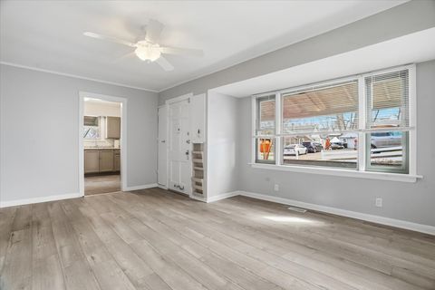 Tiny photo for 510 Forest Glen Drive, Round Lake Park, IL 60073 (MLS # 12600916)