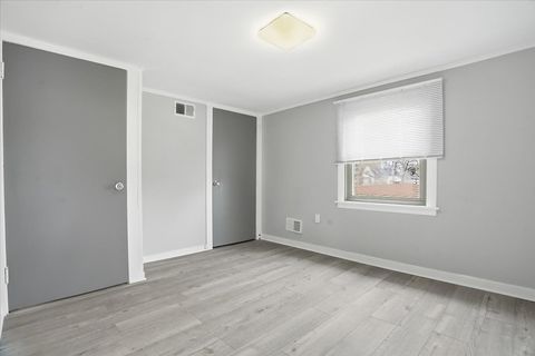 Tiny photo for 510 Forest Glen Drive, Round Lake Park, IL 60073 (MLS # 12600916)