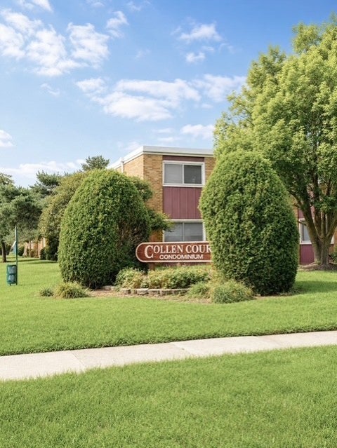 Tiny photo for 120A Collen Drive #123, Lombard, IL 60148 (MLS # 12755242)