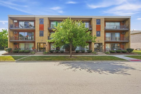 Photo of 5317 W 96th Street #5, Oak Lawn, IL 60453 (MLS # 12752442)
