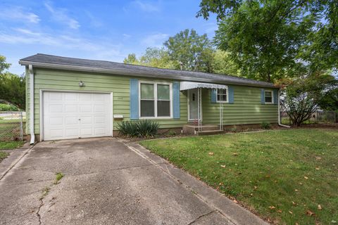 Tiny photo for 1007 Rainbow View Vw, Urbana, IL 61802 (MLS # 12489988)
