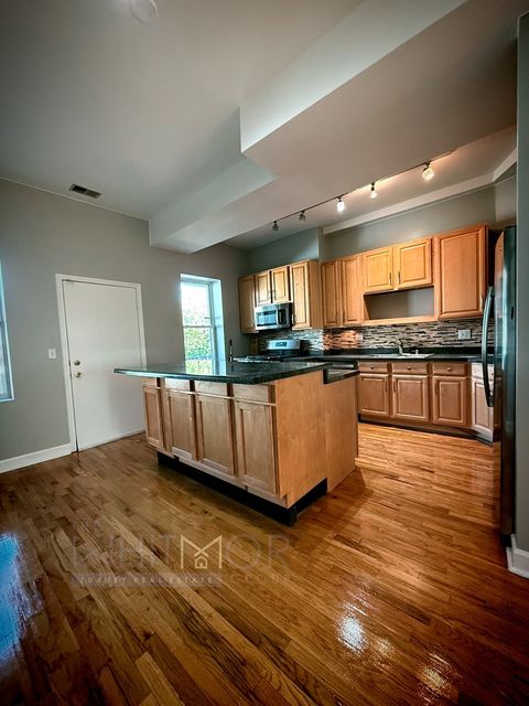 Tiny photo for 1108 E Marquette Road #207, Chicago, IL 60637 (MLS # 12511621)