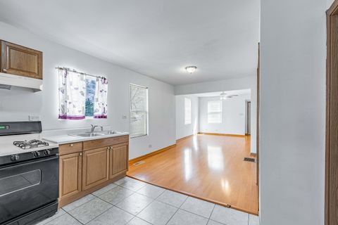 Tiny photo for 2648 123rd Street, Blue Island, IL 60406 (MLS # 12616578)