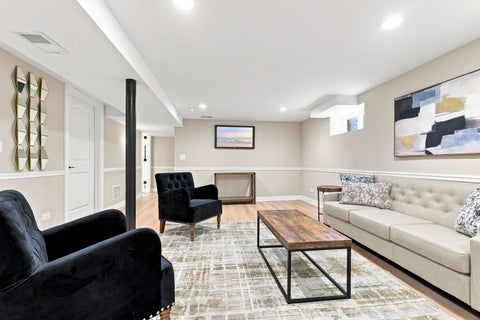Tiny photo for 8550 S Jeffery Boulevard, Chicago, IL 60617 (MLS # 12746510)