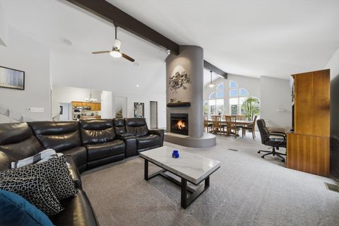 Tiny photo for 16754 Pineview Drive, Homer Glen, IL 60491 (MLS # 12556538)