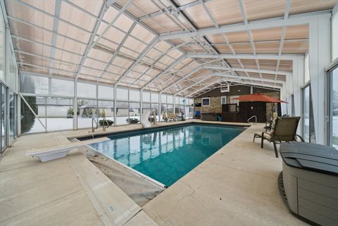 Tiny photo for 16754 Pineview Drive, Homer Glen, IL 60491 (MLS # 12556538)