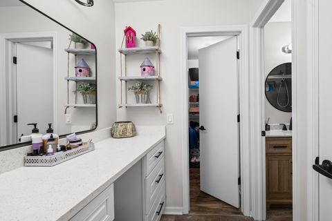 Tiny photo for 198 Camden Court #z2, Schaumburg, IL 60194 (MLS # 12486860)
