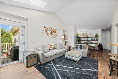 Tiny photo for 198 Camden Court #z2, Schaumburg, IL 60194 (MLS # 12486860)