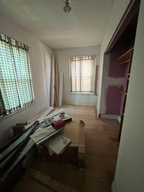 Tiny photo for 8150 S Oglesby Avenue, Chicago, IL 60617 (MLS # 12491747)