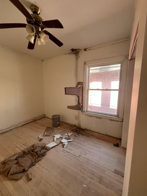 Tiny photo for 8150 S Oglesby Avenue, Chicago, IL 60617 (MLS # 12491747)