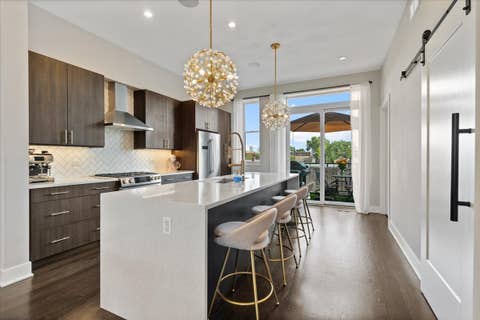 Tiny photo for 729 W 15th Street, Chicago, IL 60607 (MLS # 12722329)