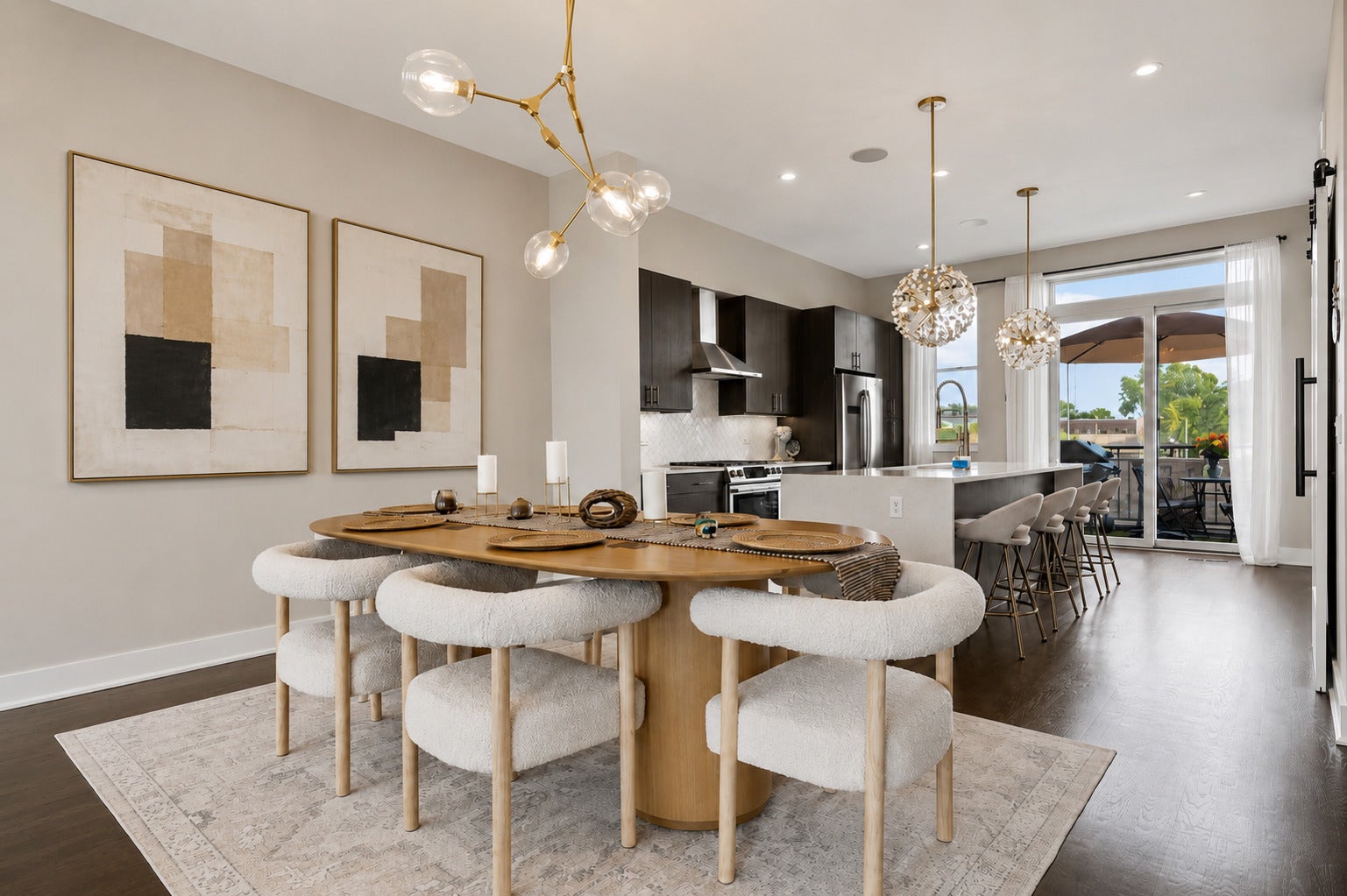 729 W 15th Street