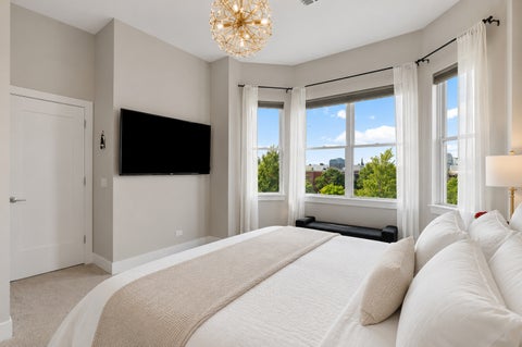 Tiny photo for 729 W 15th Street, Chicago, IL 60607 (MLS # 12722329)