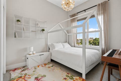 Tiny photo for 729 W 15th Street, Chicago, IL 60607 (MLS # 12722329)