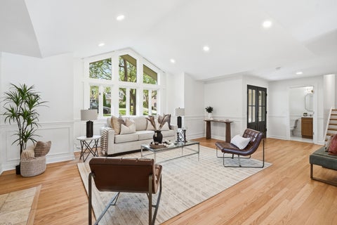 Tiny photo for 433 N Monroe Street, Hinsdale, IL 60521 (MLS # 12741652)