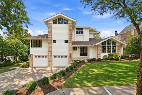Photo of 433 N Monroe Street, Hinsdale, IL 60521 (MLS # 12741652)