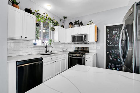 Tiny photo for 6303 Dakota Ridge Court, Plainfield, IL 60586 (MLS # 12738843)