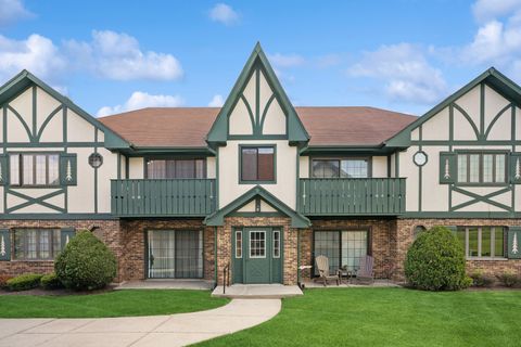 Photo of 8058 Autobahn Drive S #102, Palos Park, IL 60464 (MLS # 12650512)