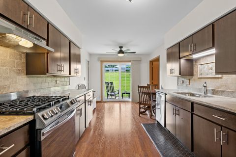 Tiny photo for 8058 Autobahn Drive S #102, Palos Park, IL 60464 (MLS # 12650512)