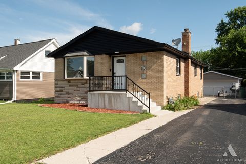 Photo of 5854 W 81st Place, Burbank, IL 60459 (MLS # 12692243)