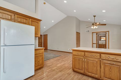 Tiny photo for 675 E Southmor Road, Morris, IL 60450 (MLS # 12483891)