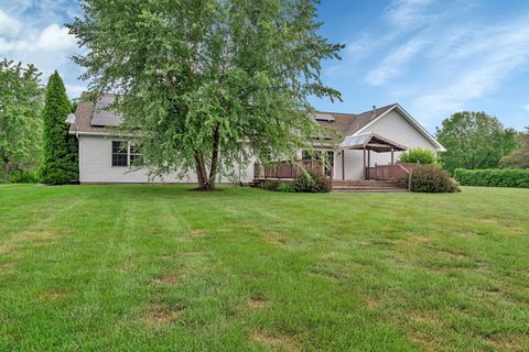 Tiny photo for 675 E Southmor Road, Morris, IL 60450 (MLS # 12483891)