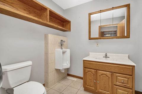 Tiny photo for 675 E Southmor Road, Morris, IL 60450 (MLS # 12483891)