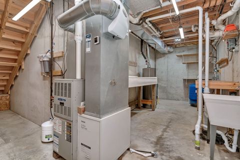 Tiny photo for 675 E Southmor Road, Morris, IL 60450 (MLS # 12483891)