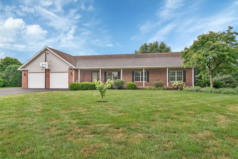 Photo of 675 E Southmor Road, Morris, IL 60450 (MLS # 12483891) Photo of 675 E Southmor Road, Morris, IL 60450 (MLS # 12483891)