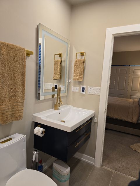 Tiny photo for 1050 W Dakin Street #G2, Chicago, IL 60613 (MLS # 12479698)