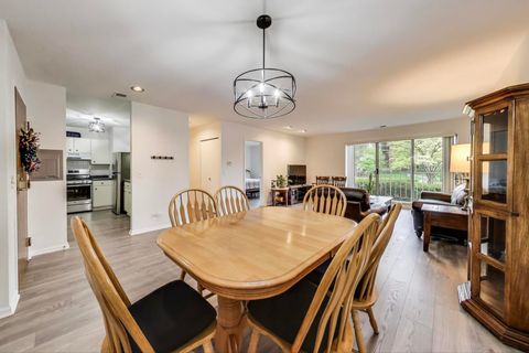 Tiny photo for 805 Leicester Road #B105, Elk Grove Village, IL 60007 (MLS # 12371452)