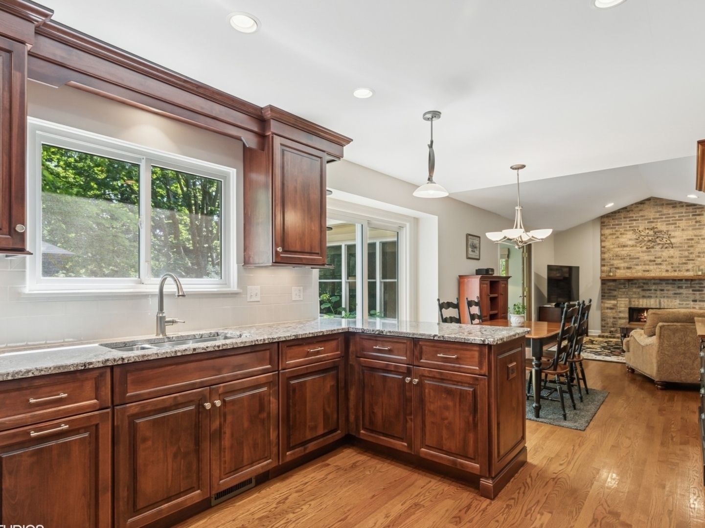 1274 Meadowlark Lane