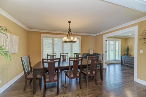 Tiny photo for 42 Royal Lane, Bloomingdale, IL 60108 (MLS # 12629260)