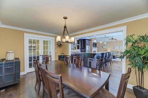 Tiny photo for 42 Royal Lane, Bloomingdale, IL 60108 (MLS # 12629260)