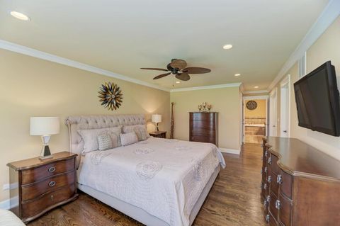 Tiny photo for 42 Royal Lane, Bloomingdale, IL 60108 (MLS # 12629260)